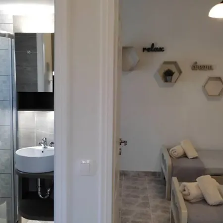Harmony House 2 Apartment Marathopoli